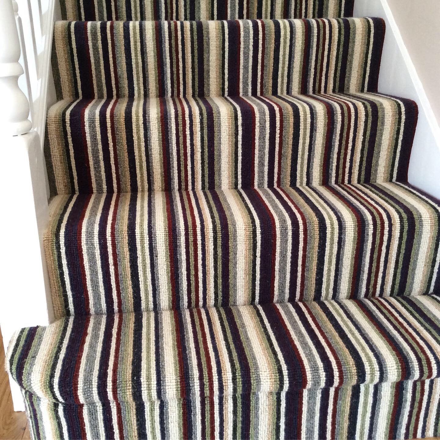 Gloucester Stripe Grape - 3.2 x 4m