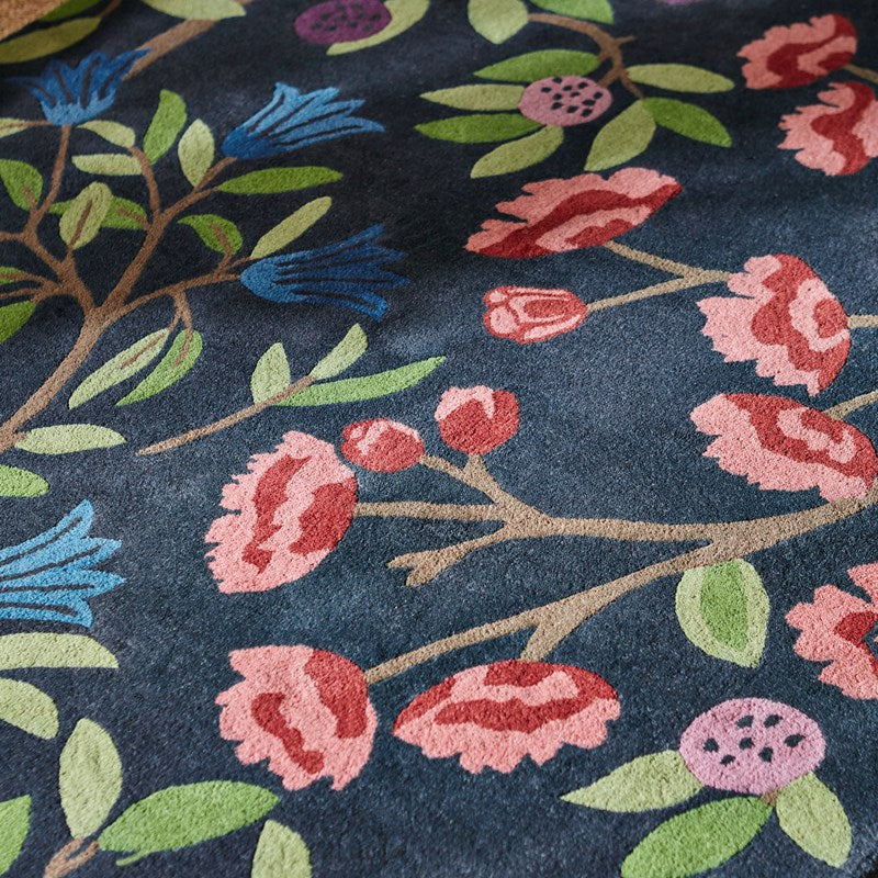 Sanderson Foraging Indigo Blue Rug