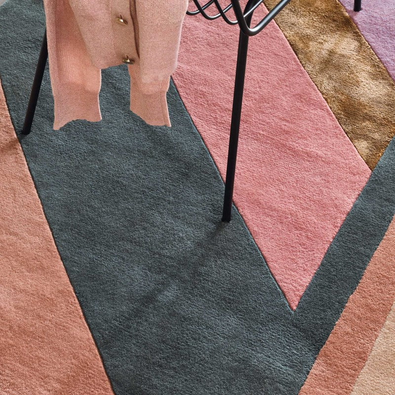 Ted Baker Jardin Geometric Stripe Pink Rug